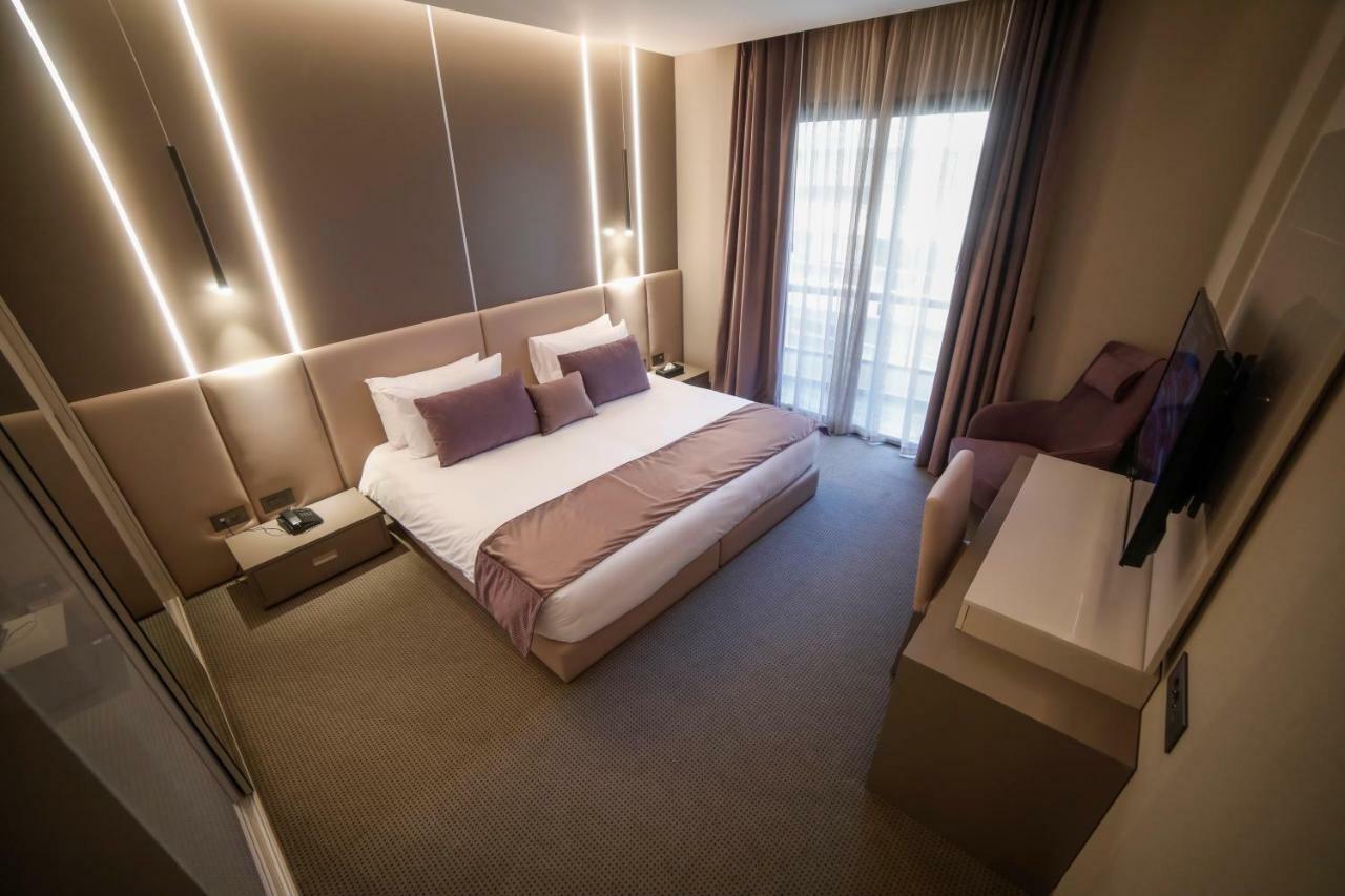 Rawsheh 51 Hotel Beirut Luaran gambar