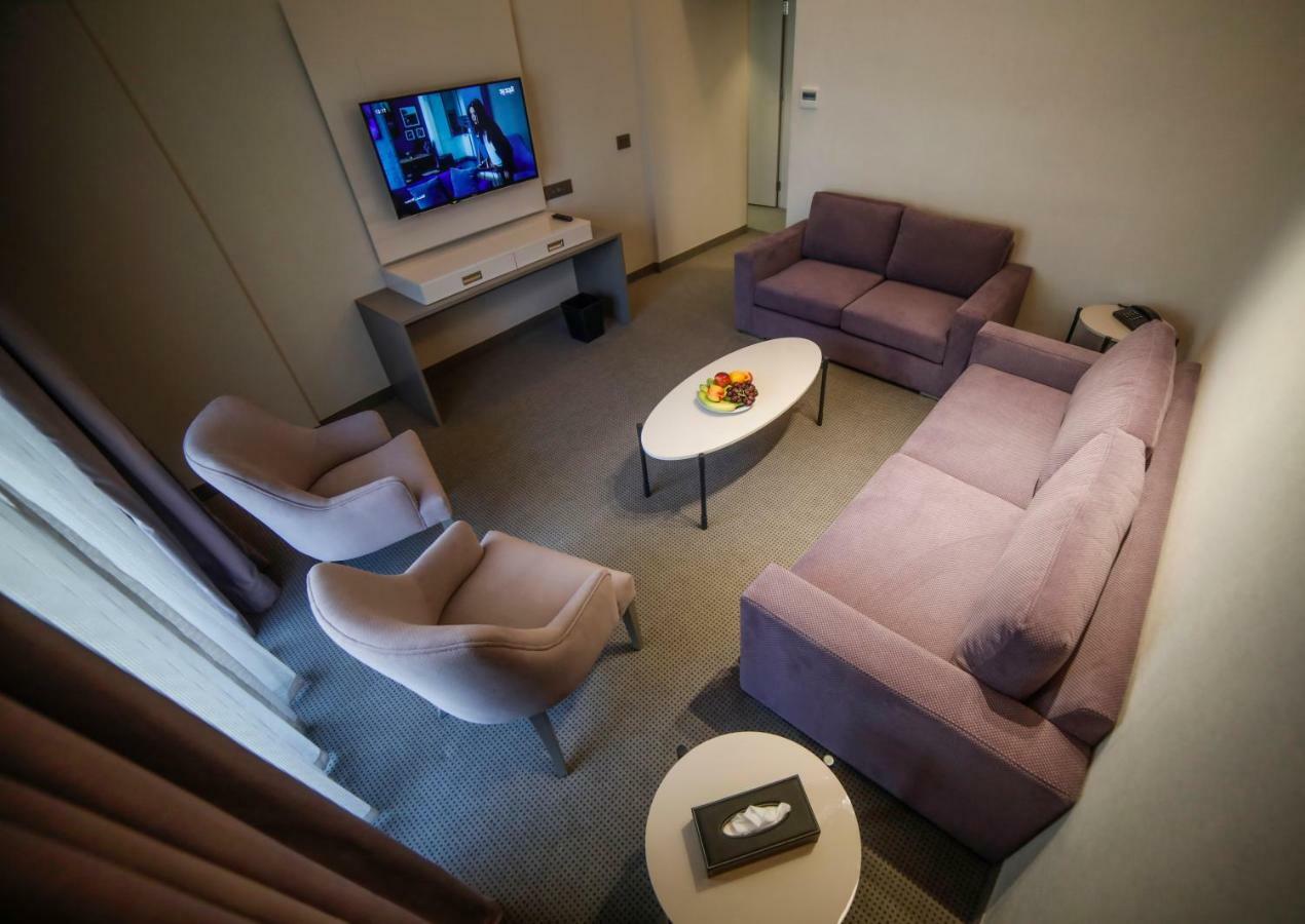 Rawsheh 51 Hotel Beirut Luaran gambar